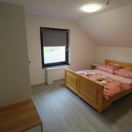 Apartment Tadic *