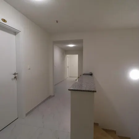 Tadic Apartment Jaklici